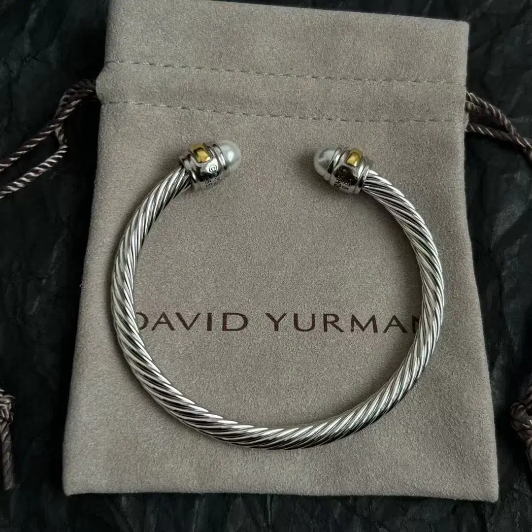 David Yurman 데이비드 유르만   오픈 팔찌